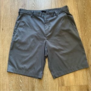MEN'S NIKE DRI FIT GOLF SHORTS 33